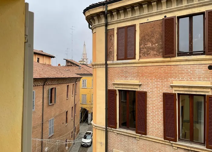 Saragozza 3 Intero In Centro Storico Wifi E Parcheggio Gratuito Appartamento Modena